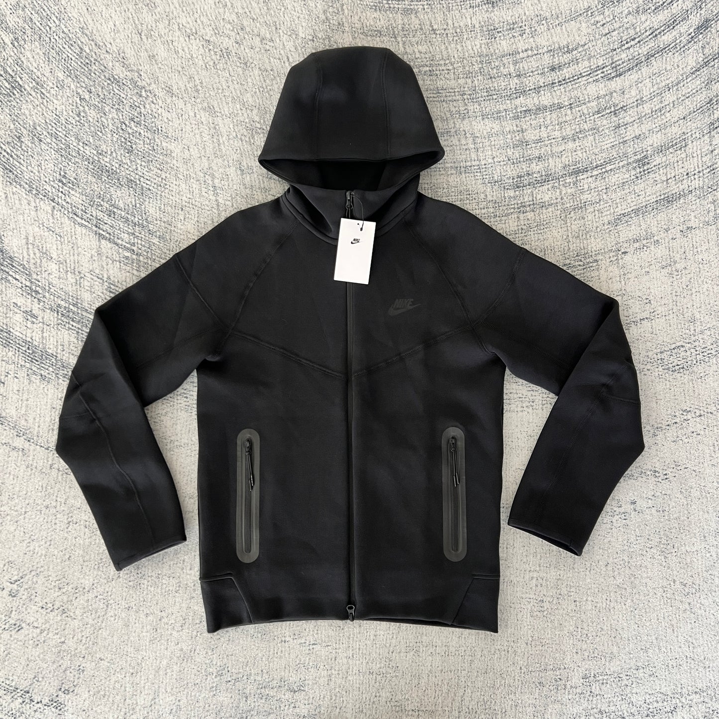 NIKE TECH BLACK BAGGY VERSION