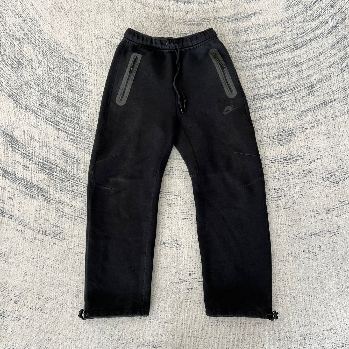 NIKE TECH BLACK BAGGY VERSION